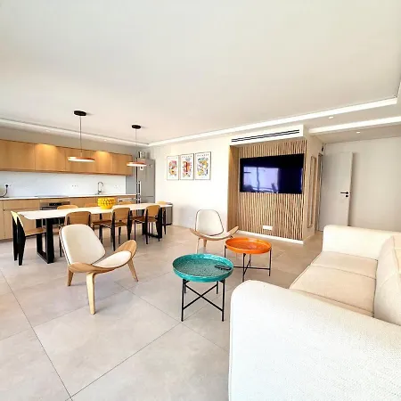 3 Suites, Croisette Next And Festivals Apartman
