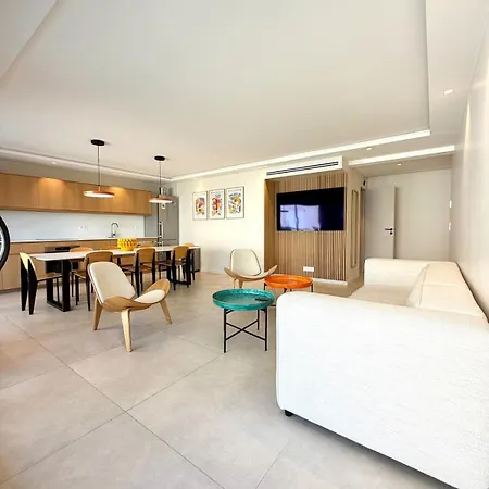 3 Suites, Croisette Next And Festivals Apartman